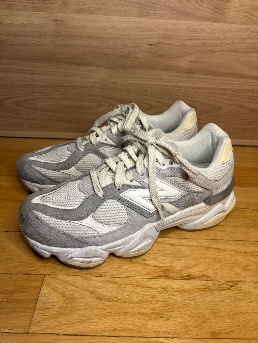 New Balance 9060 Men's Sneakers - Size 6.5